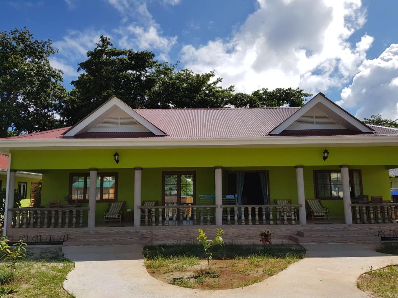 La Passe Holiday Villa Ла-Диг Экстерьер фото